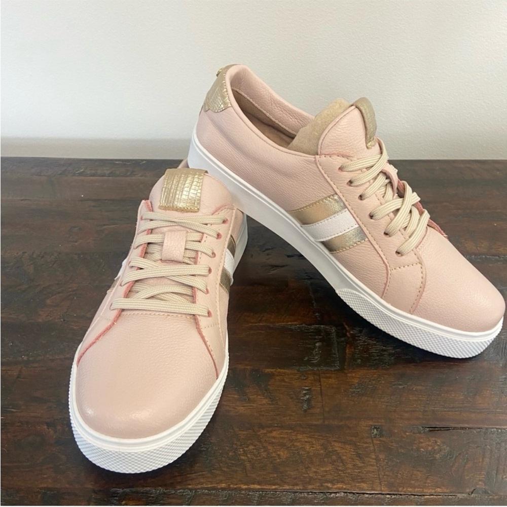 Anthropologie x Kaanas Tatacoa Blush Rose Gold Sneakers Women’s Size 8